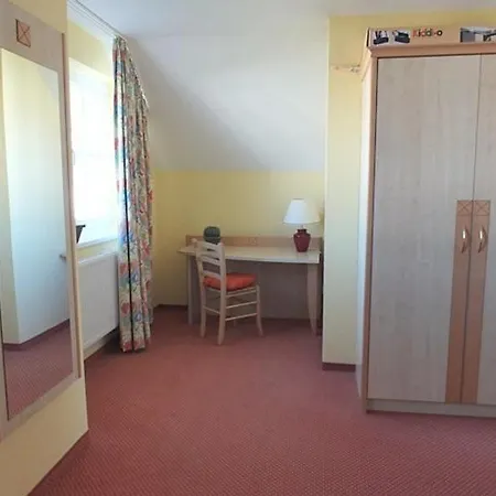 Ferienwohnung Bis 6 Personen - Nähe Ostseestrand Apartment *